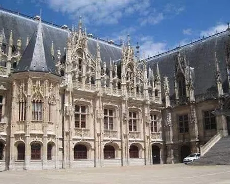 Carré Saint-gervais Centre *